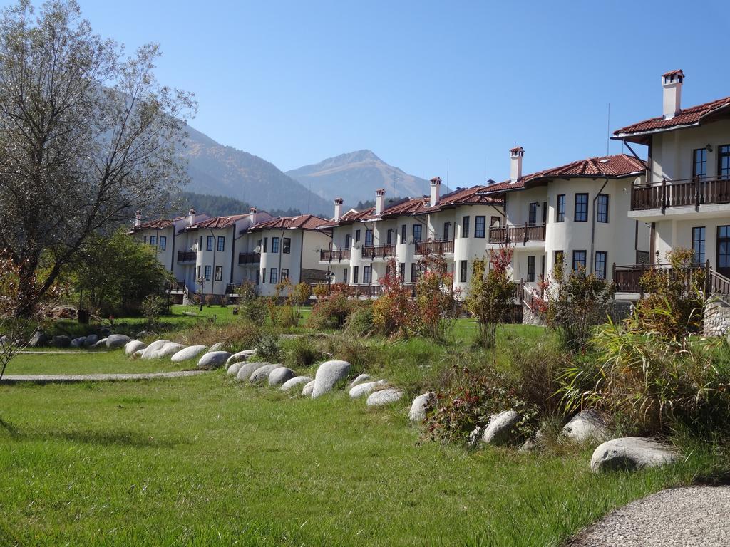 בנסקו Pinerose Resort מראה חיצוני תמונה