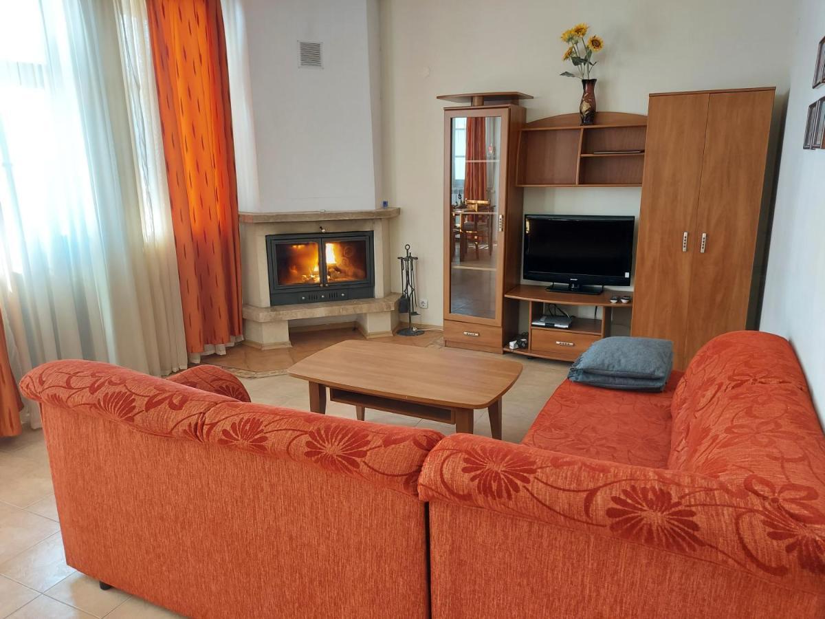 בנסקו Pinerose Resort מראה חיצוני תמונה