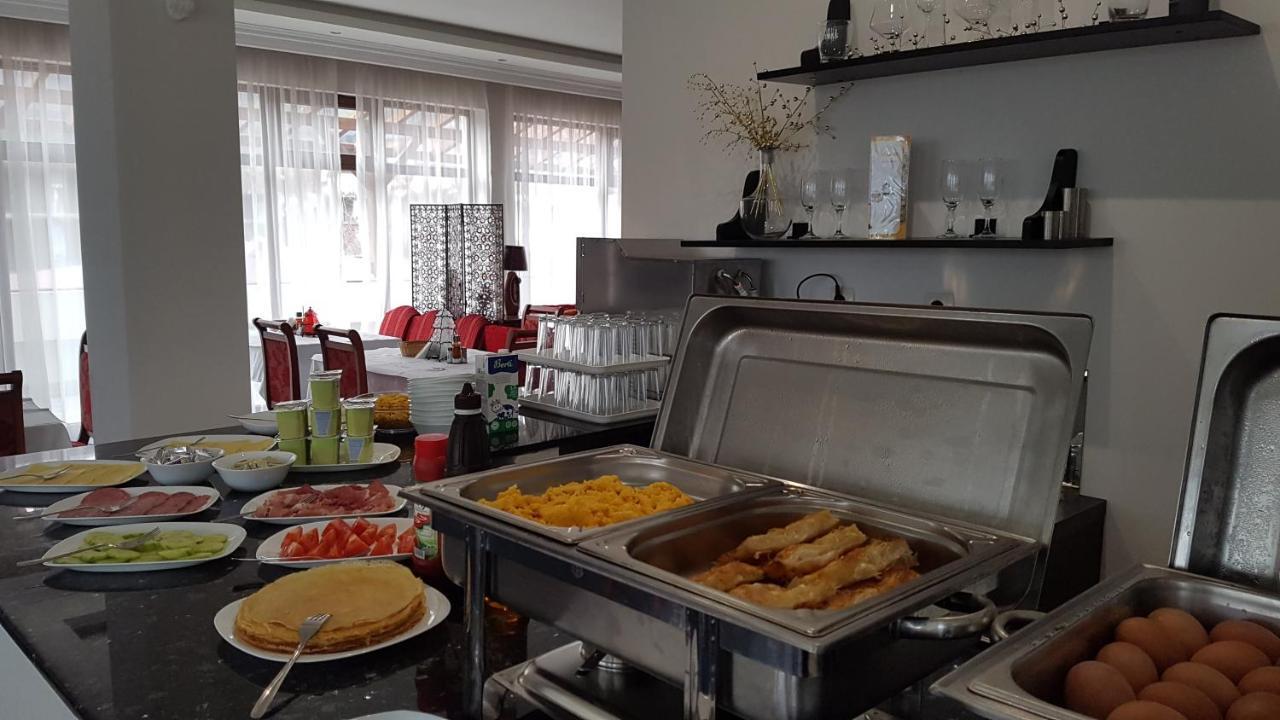בנסקו Pinerose Resort מראה חיצוני תמונה
